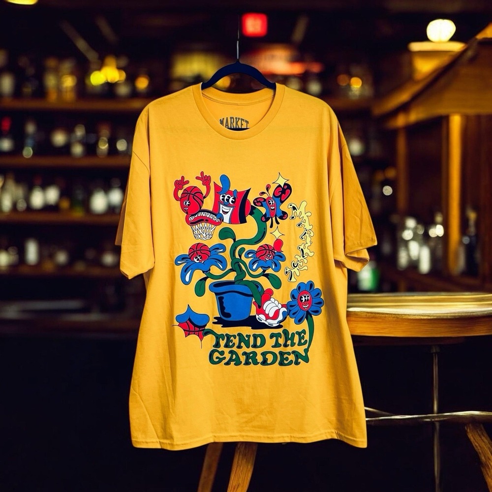Market Studios XL Unisex T-Shirt Tend The Market‎ Graphic Tee Yellow Multi  New